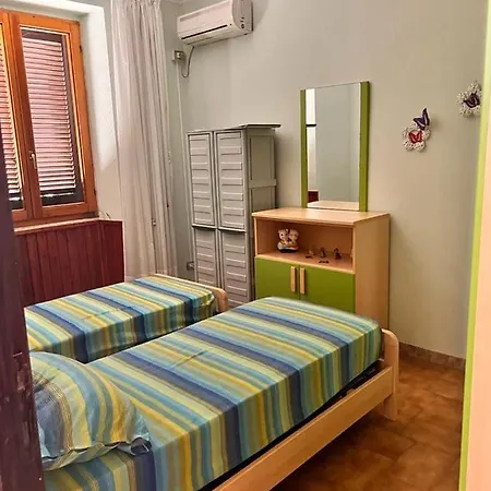 Дом отдыха Appartamento Carbonia